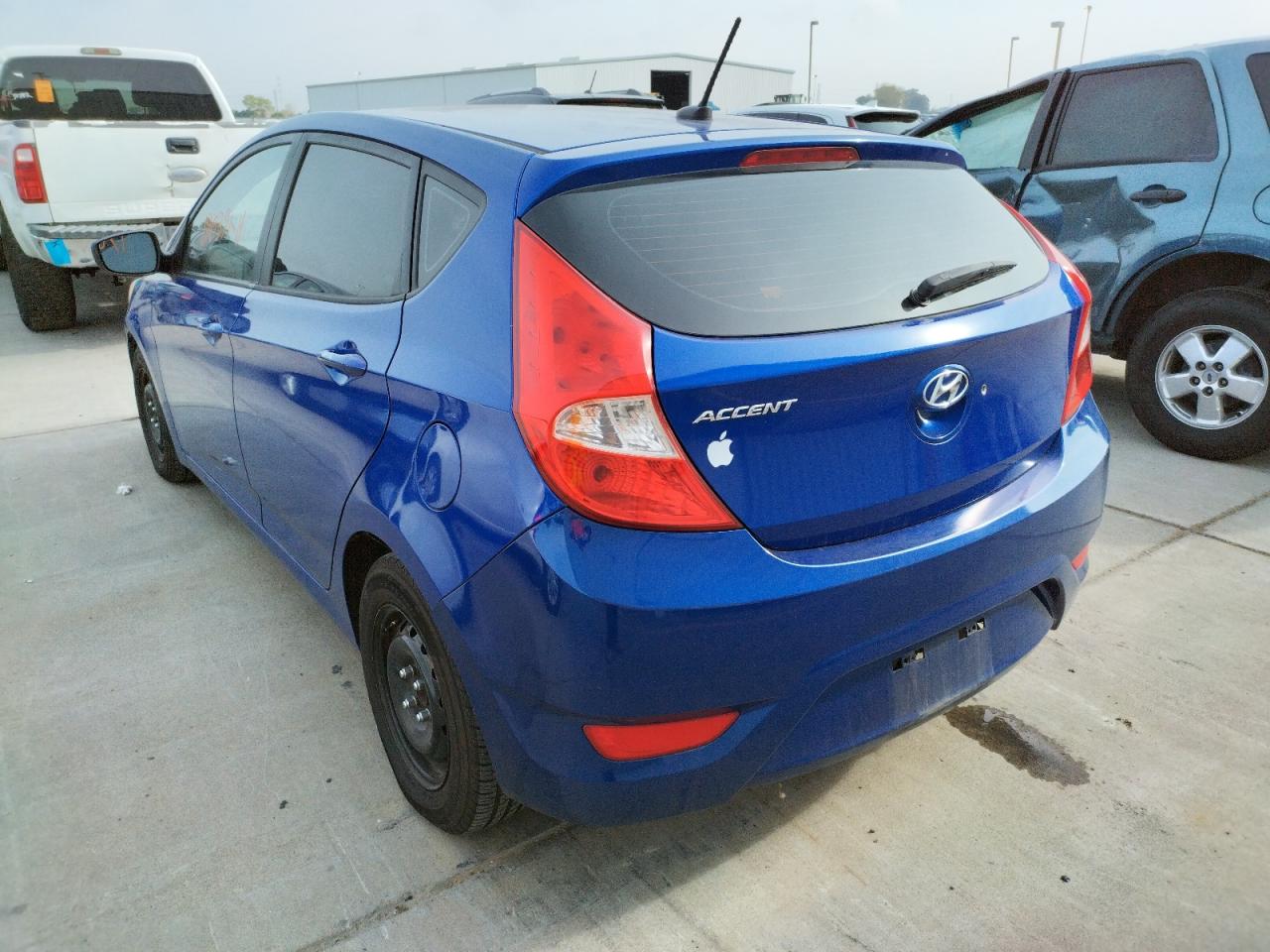 Photo 3 from auction – 2012 HYUNDAI ACCENT GLS with VIN KMHCT5AE5CU016683
