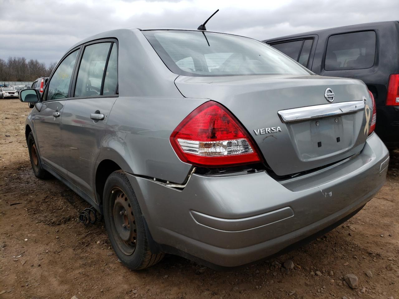 Photo 3 from auction – 2009 NISSAN VERSA S with VIN 3N1BC11E69L395806