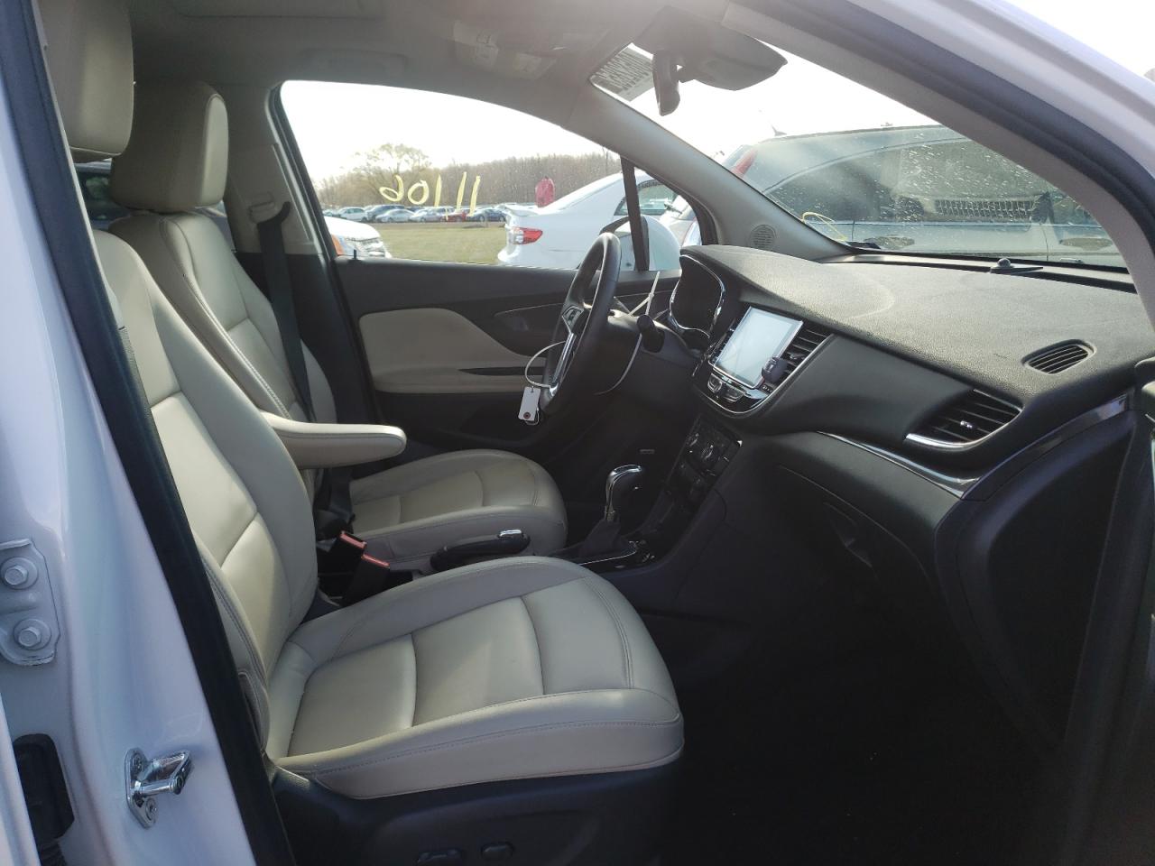 Photo 5 from auction – 2018 BUICK ENCORE PRE with VIN KL4CJHSB2JB563364