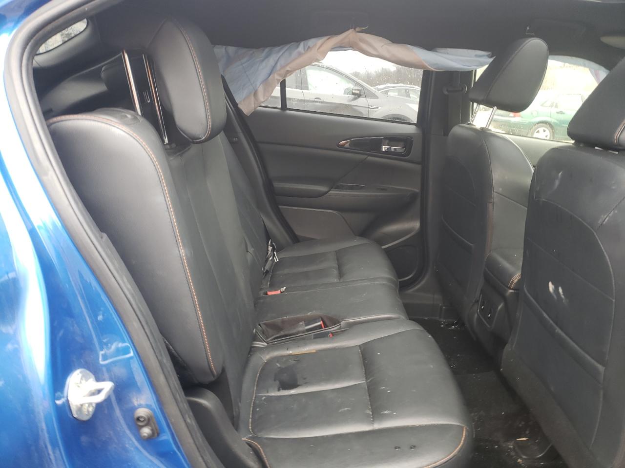 Photo 6 from auction – 2020 MITSUBISHI ECLIPSE CR with VIN JA4AT5AA3LZ014047
