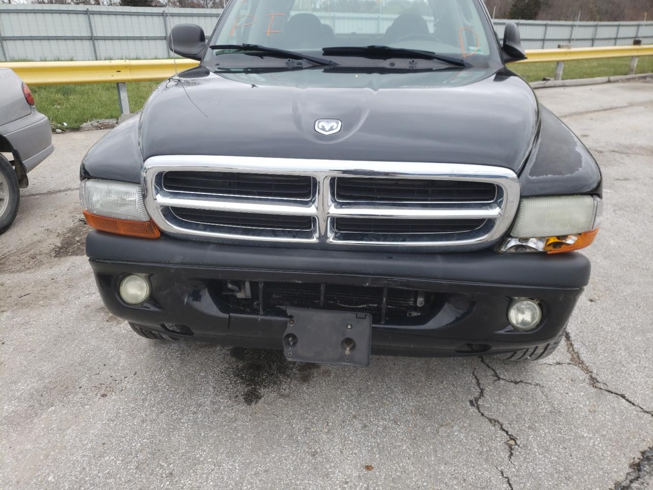 Photo 9 from auction – 2004 DODGE DAKOTA with VIN 1D7HG38N84S554807