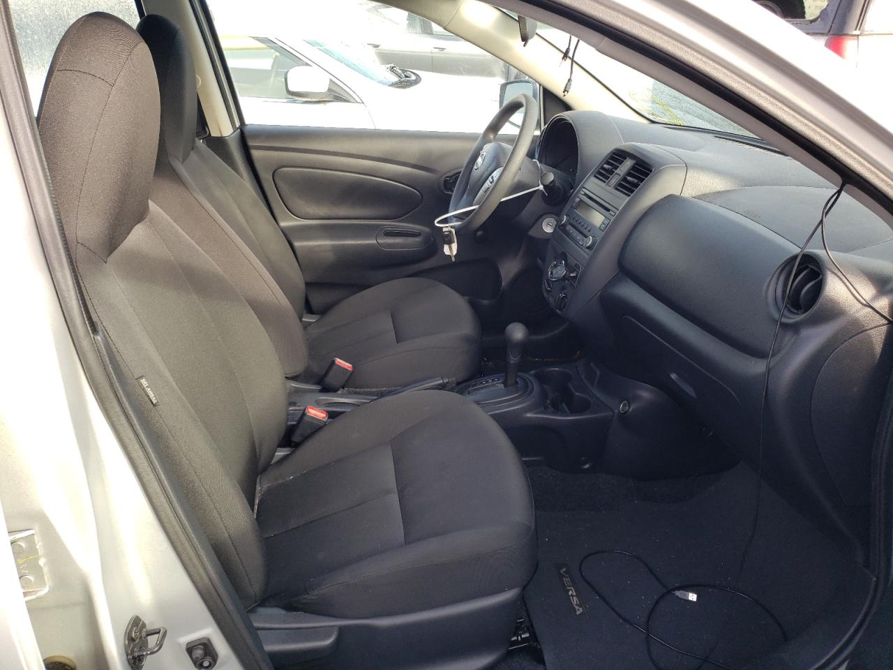 Photo 5 from auction – 2017 NISSAN VERSA S with VIN 3N1CN7AP7HL854035