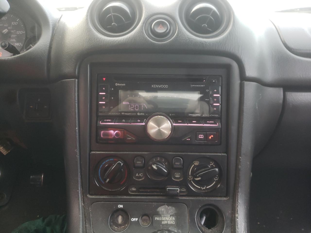 Photo 9 from auction – 2000 MAZDA MX-5 MIATA with VIN JM1NB353XY0155042
