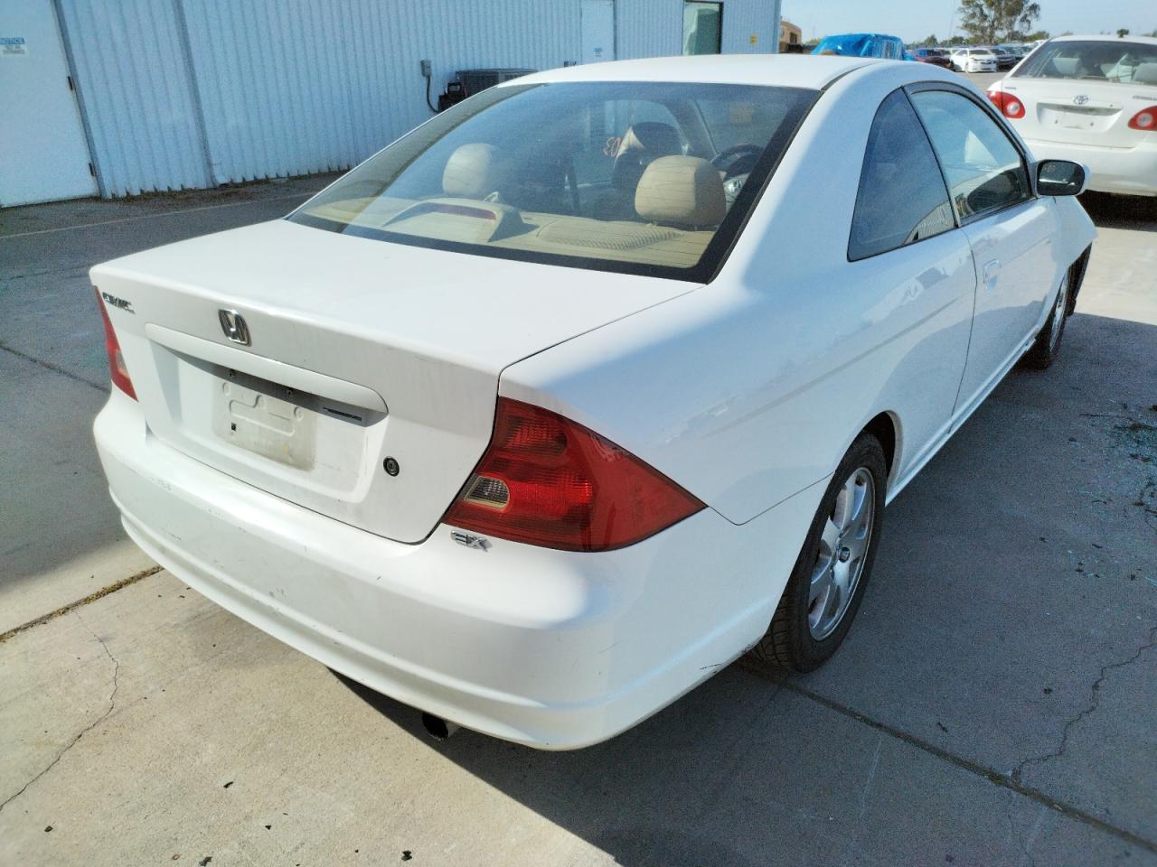 Photo 4 from auction – 2003 HONDA CIVIC EX with VIN 1HGEM21923L011685