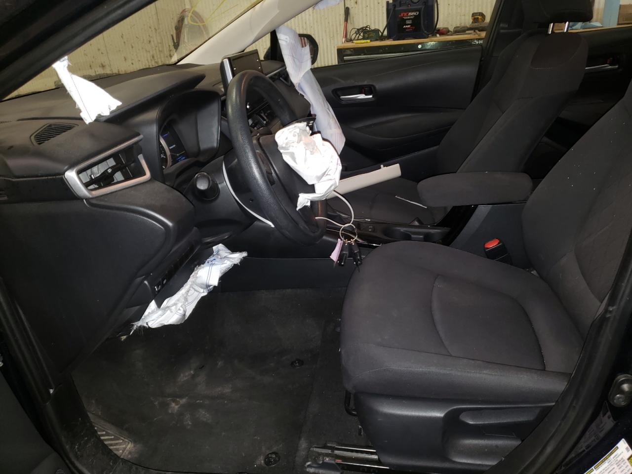 Photo 5 from auction – 2021 TOYOTA COROLLA LE with VIN 5YFEPMAEXMP185253