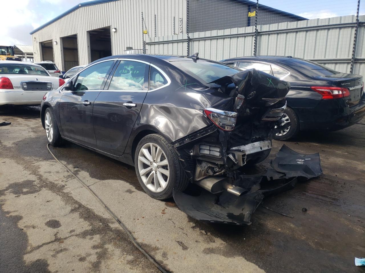 Photo 3 from auction – 2013 BUICK VERANO with VIN 1G4PP5SK3D4245987