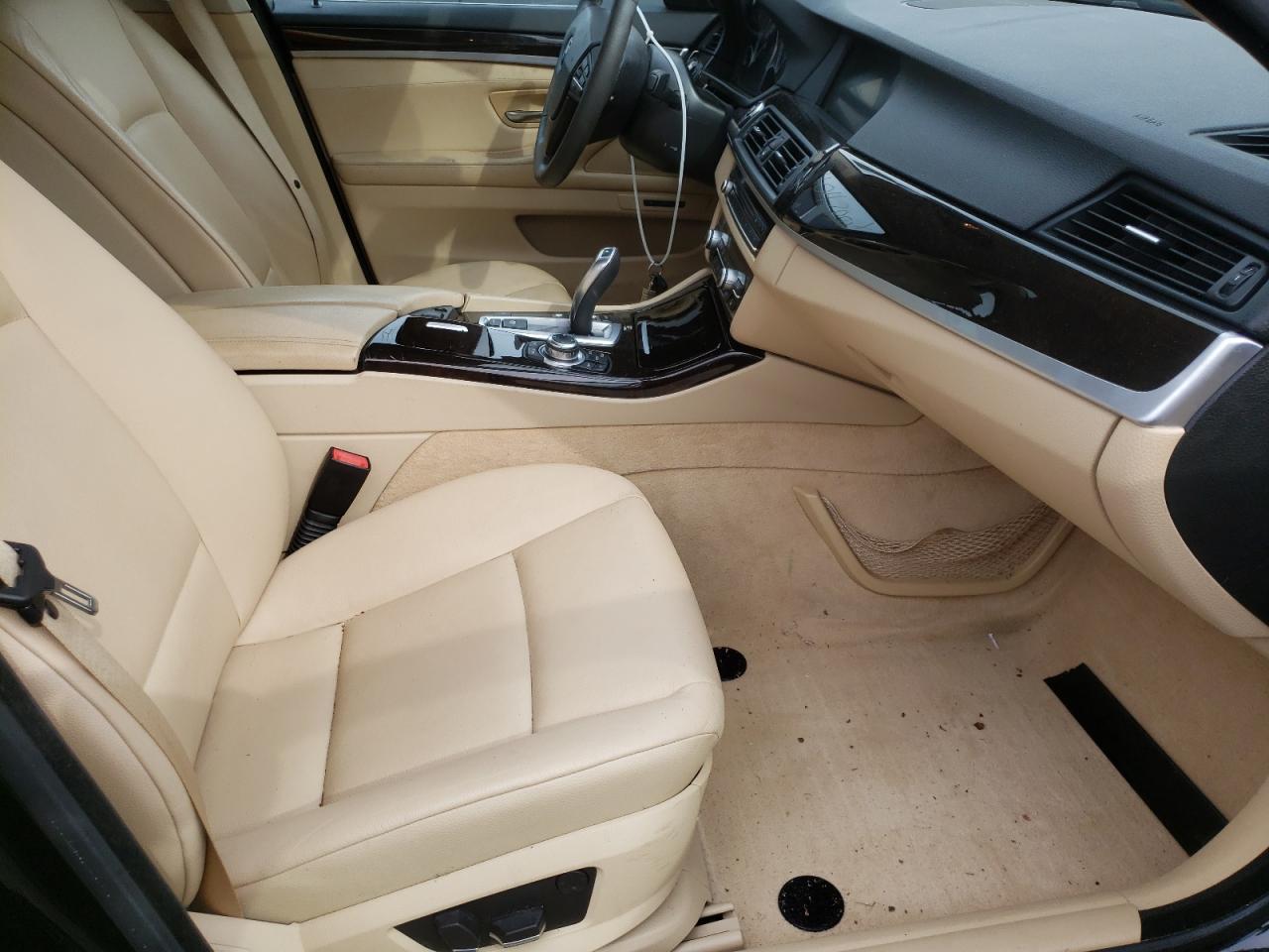 Photo 5 from auction – 2013 BMW 528 I with VIN WBAXG5C52DDY31316