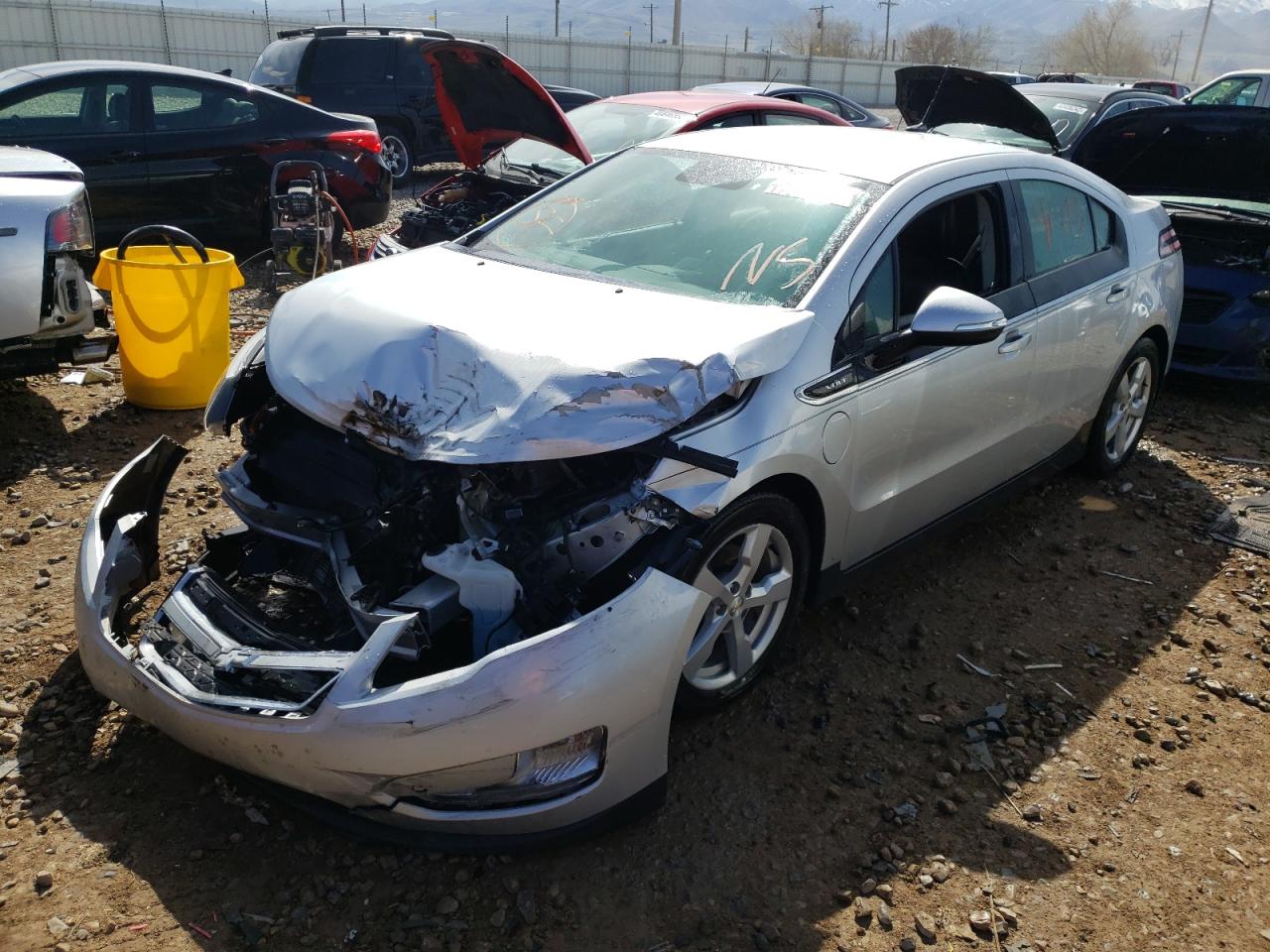 Photo 2 from auction – 2013 CHEVROLET VOLT with VIN 1G1RB6E49DU149787