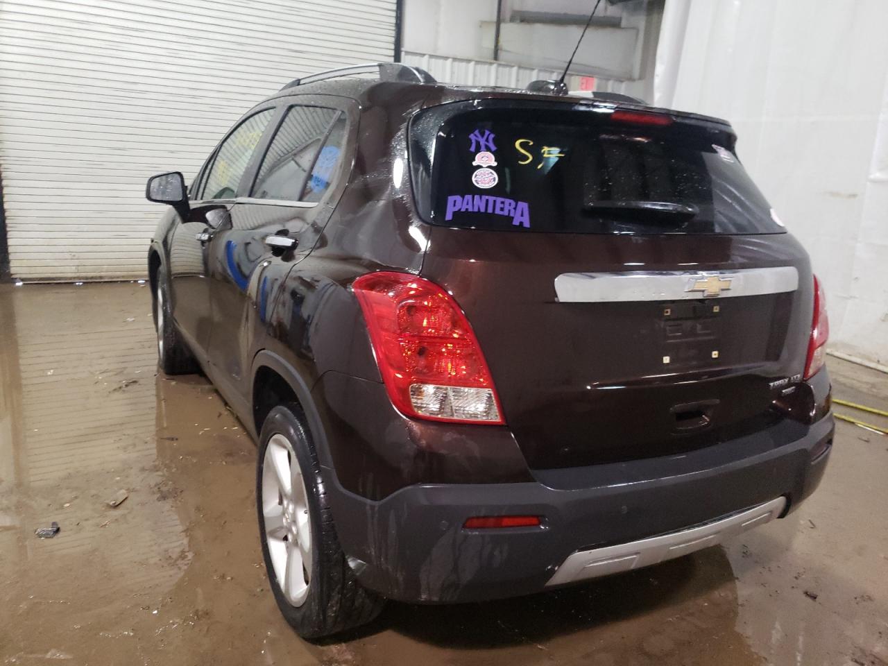 Photo 3 from auction – 2016 CHEVROLET TRAX LTZ with VIN KL7CJRSB7GB728990