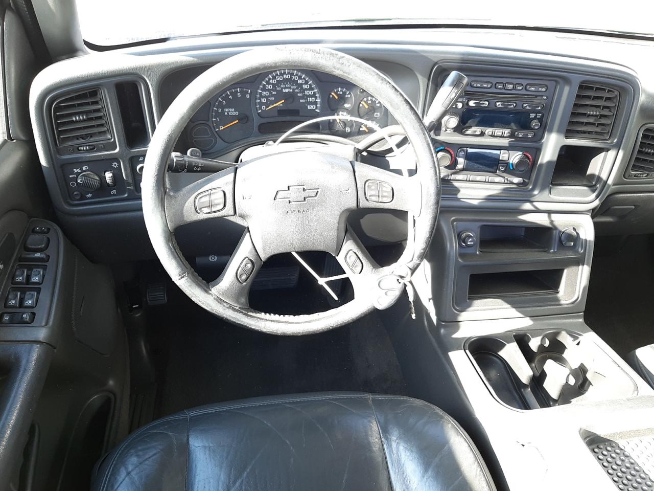 Photo 9 from auction – 2005 CHEVROLET SILVRDO LT with VIN 2GCEC13T351315430