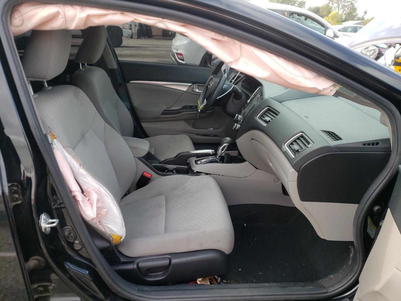 Photo 5 from auction – 2015 HONDA CIVIC EX with VIN 2HGFB2F87FH564697
