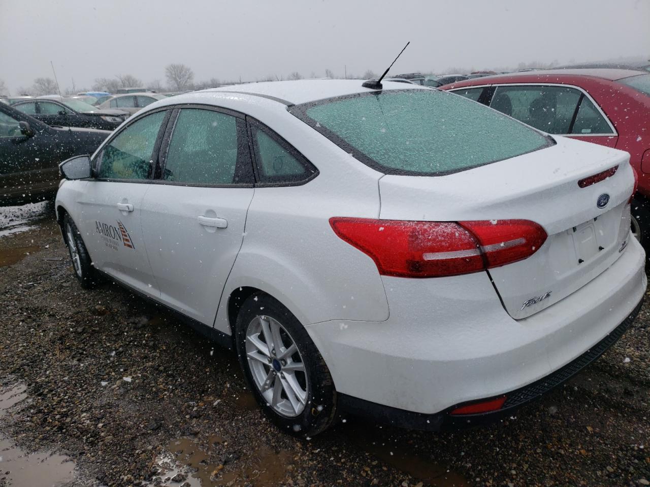 Photo 3 from auction – 2015 FORD FOCUS SE with VIN 1FADP3F2XFL312492