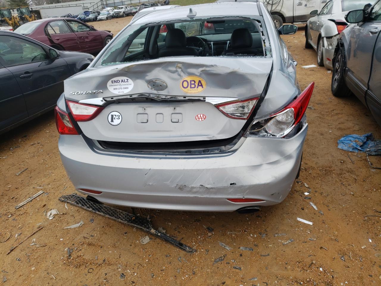 Photo 9 from auction – 2012 HYUNDAI SONATA SE with VIN 5NPEC4AC2CH443061
