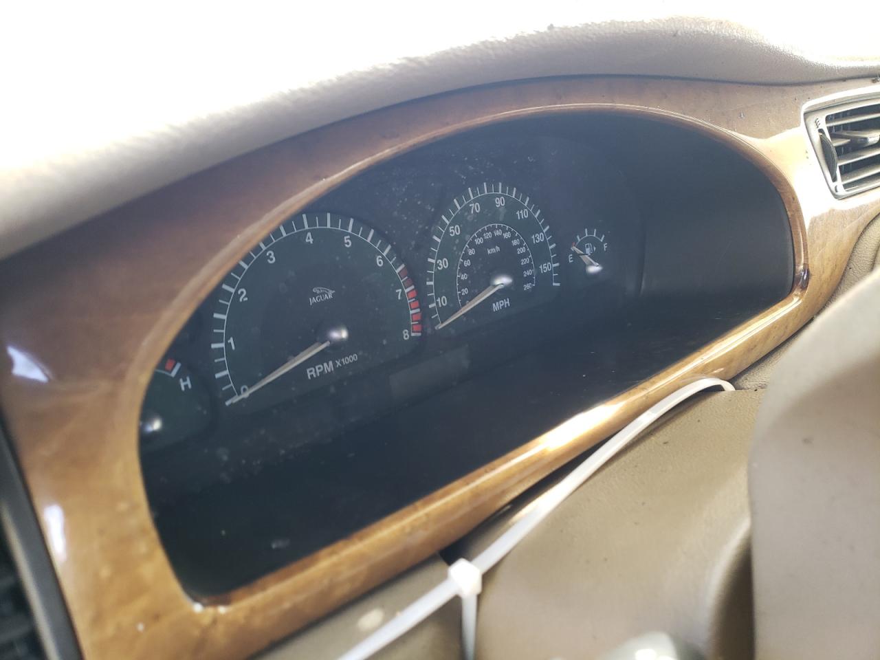 Photo 8 from auction – 2003 JAGUAR S-TYPE with VIN SAJEA01T43FM90148