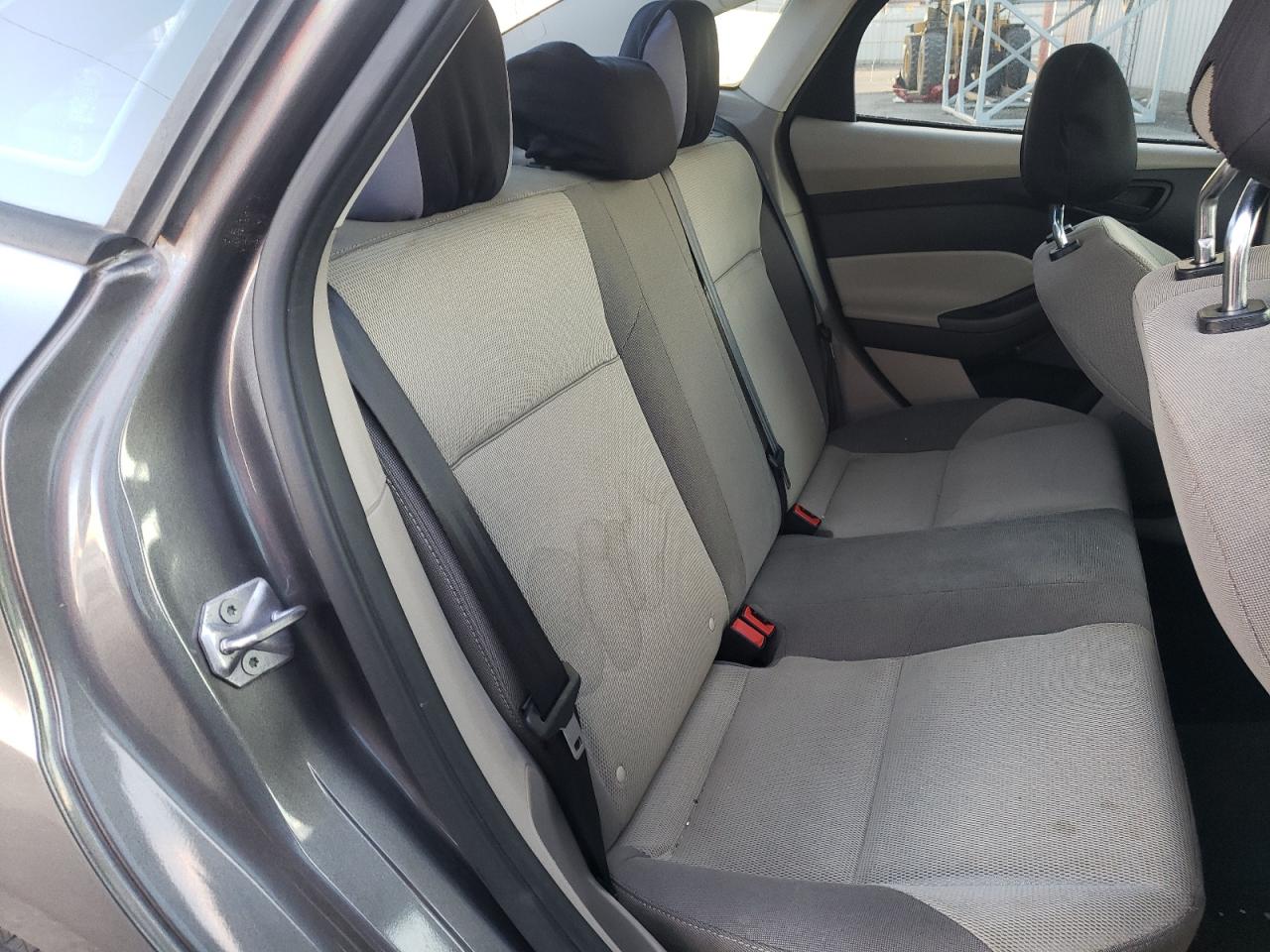 Photo 6 from auction – 2012 FORD FOCUS SE with VIN 1FAHP3F25CL271959