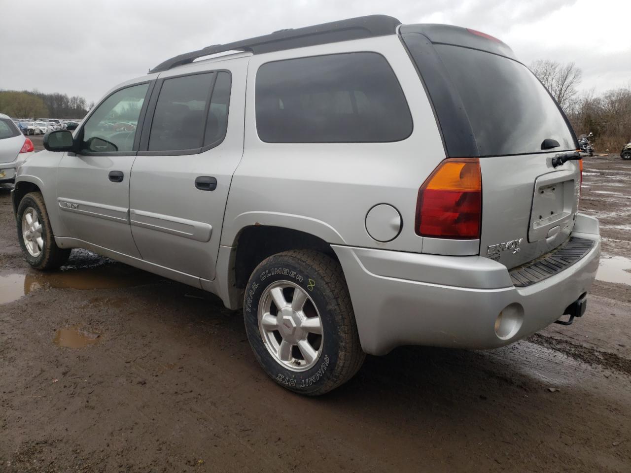 Photo 3 from auction – 2005 GMC ENVOY XL with VIN 1GKET16S056140621