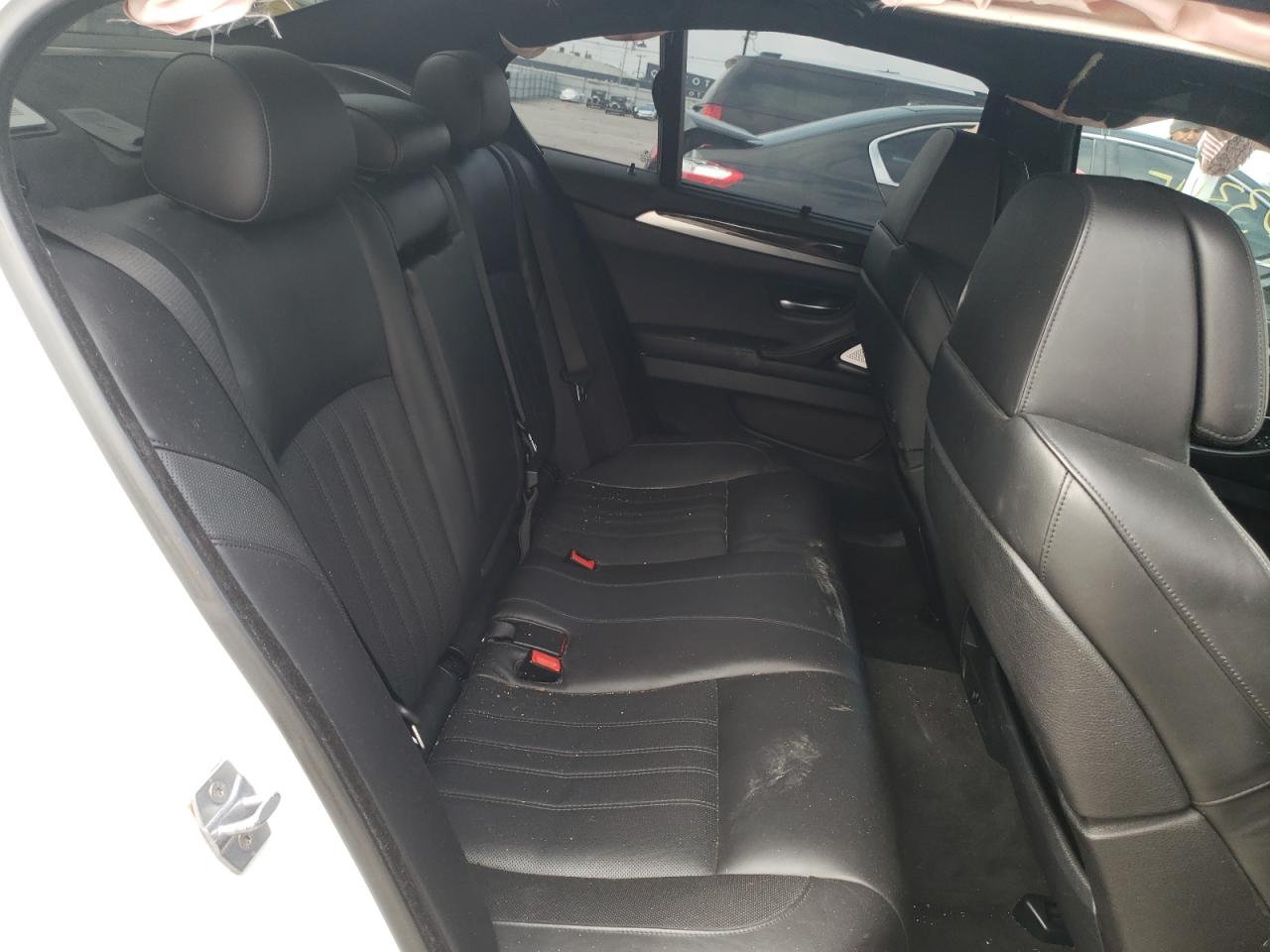 Photo 6 from auction – 2013 BMW M5 with VIN WBSFV9C55DD096576