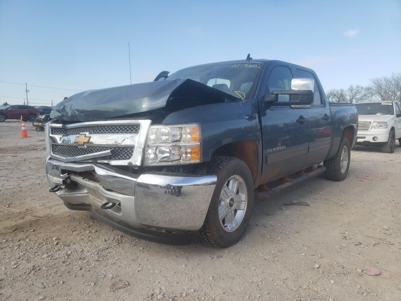 Photo 2 from auction – 2012 CHEVROLET silverado with VIN 1GCPKSE75CF233092