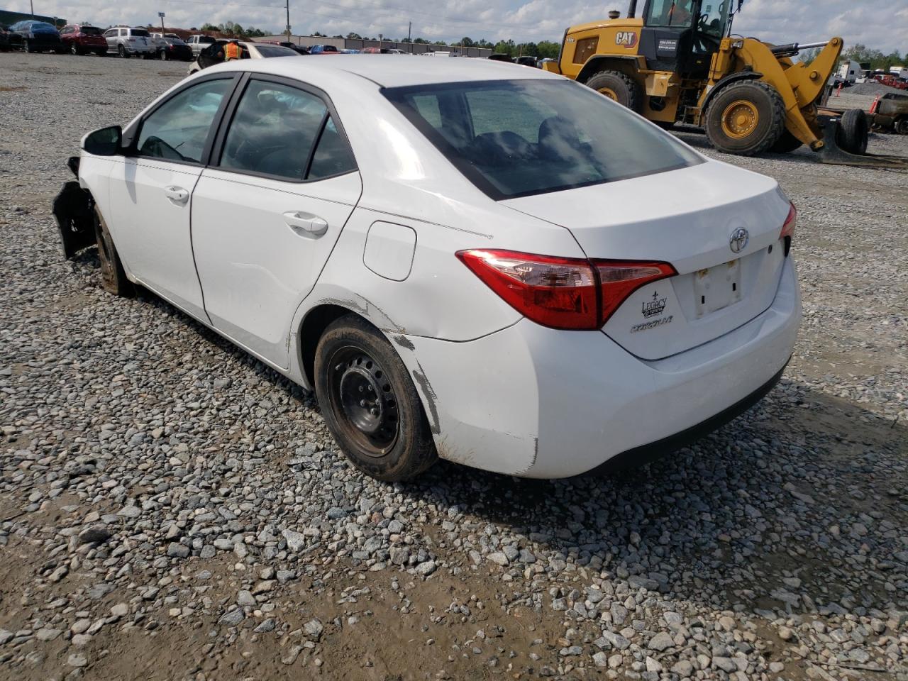 Photo 3 from auction – 2018 TOYOTA COROLLA L with VIN 5YFBURHE2JP851922