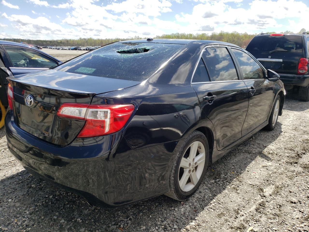 Zdjęcie 4 z aukcji – 2012 TOYOTA CAMRY BASE z VIN 4T1BF1FK7CU150234