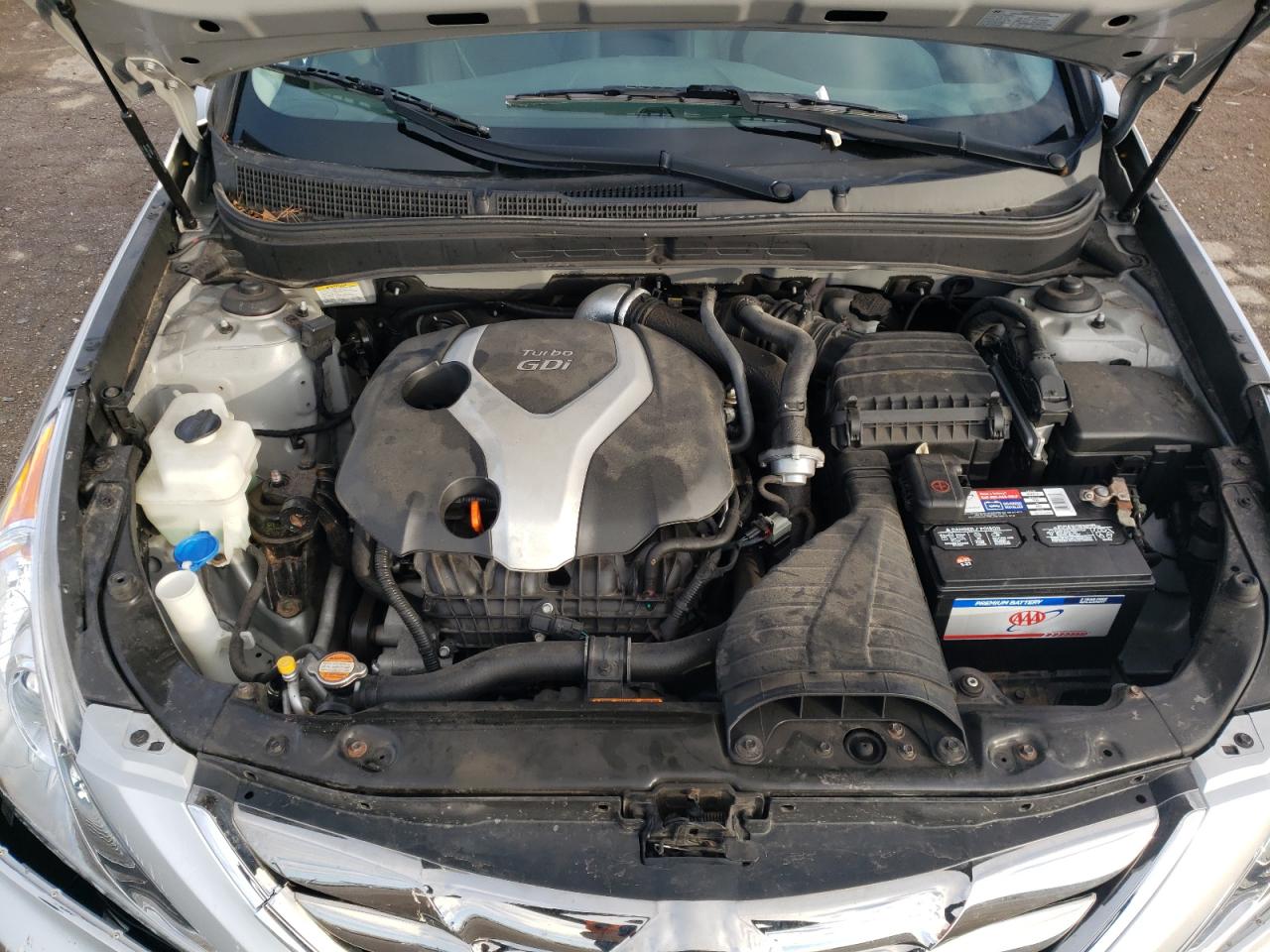 Photo 7 from auction – 2011 HYUNDAI SONATA SE with VIN 5NPEC4AB4BH202155
