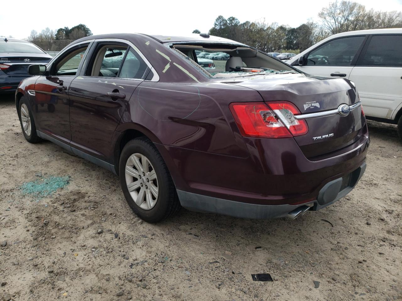 Photo 3 from auction – 2011 FORD TAURUS SE with VIN 1FAHP2DWXBG161240