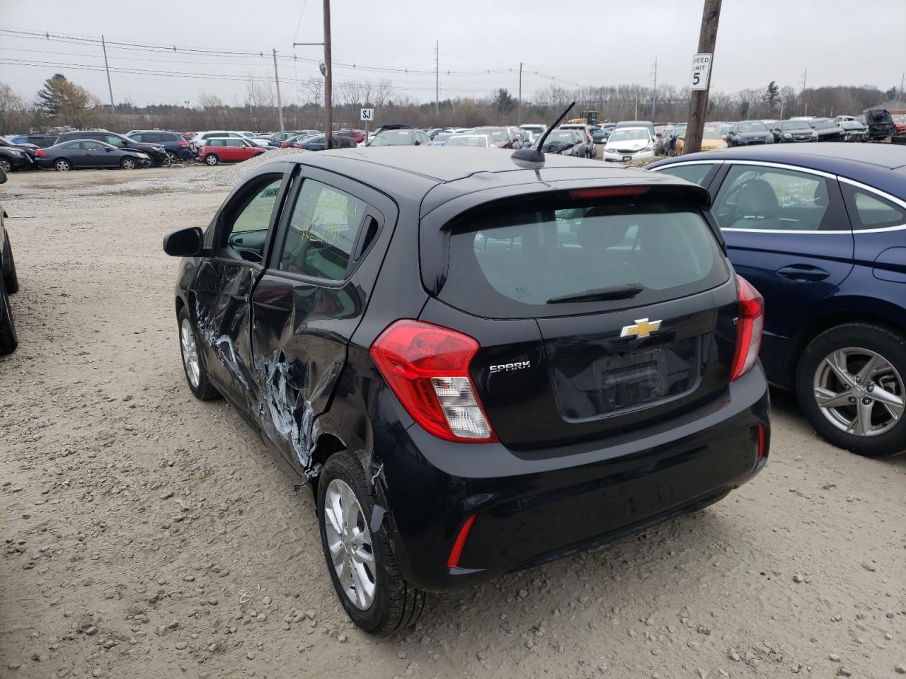 Photo 3 from auction – 2021 CHEVROLET SPARK 1LT with VIN KL8CD6SA2MC748448