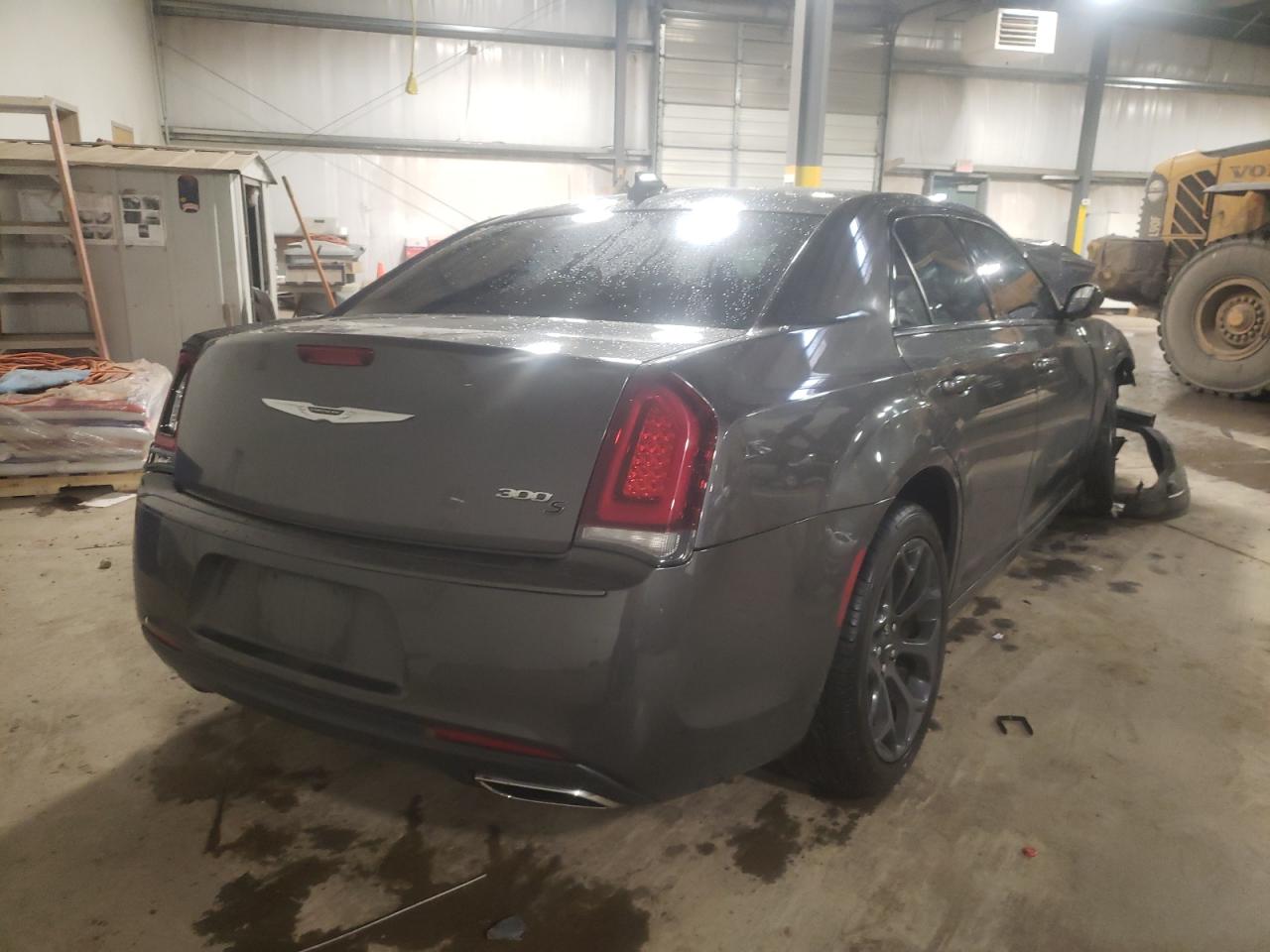 Photo 4 from auction – 2019 CHRYSLER 300 S with VIN 2C3CCABG0KH515510