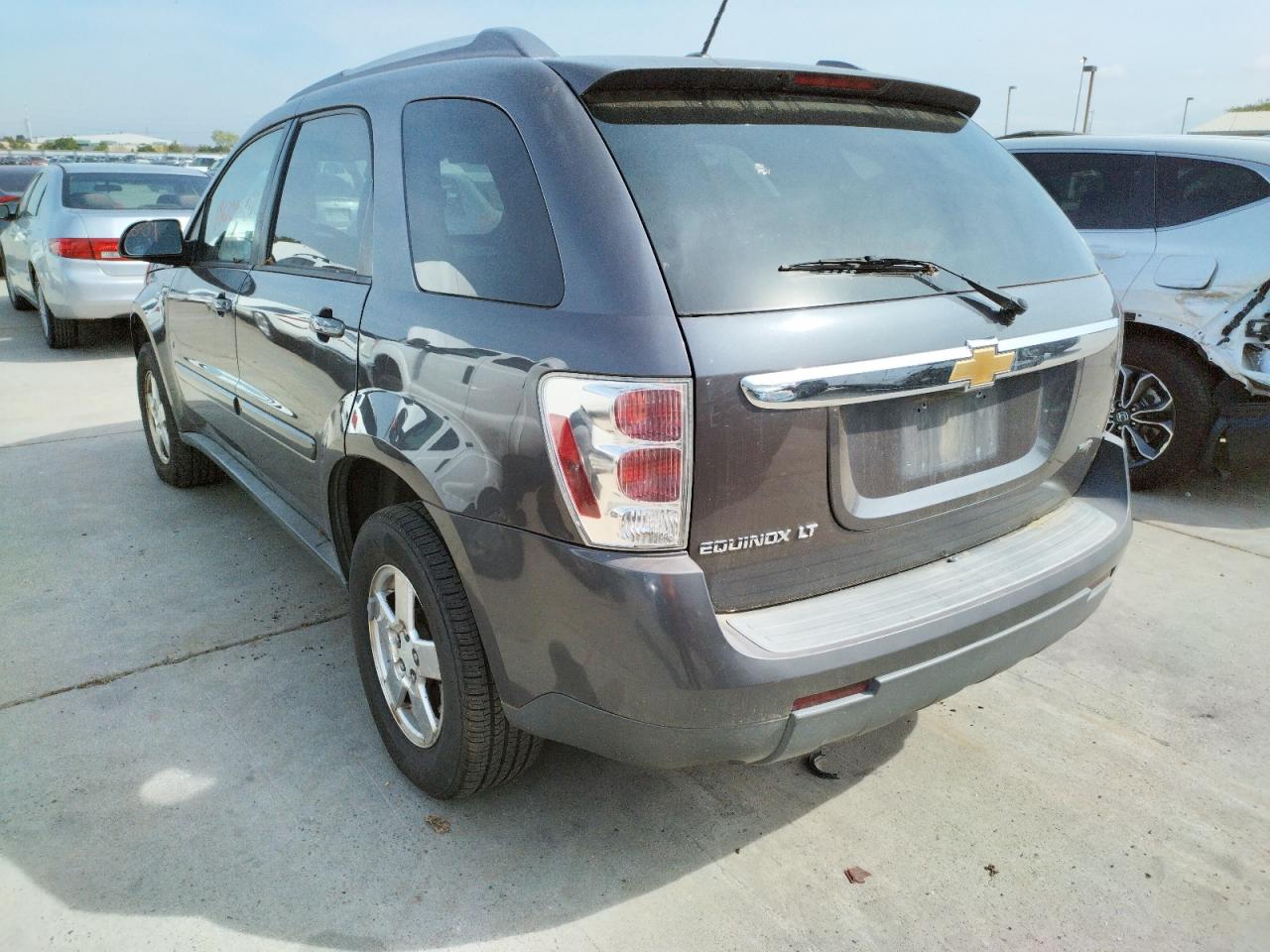 Photo 3 from auction – 2007 CHEVROLET EQUINOX LT with VIN 2CNDL73F776094392