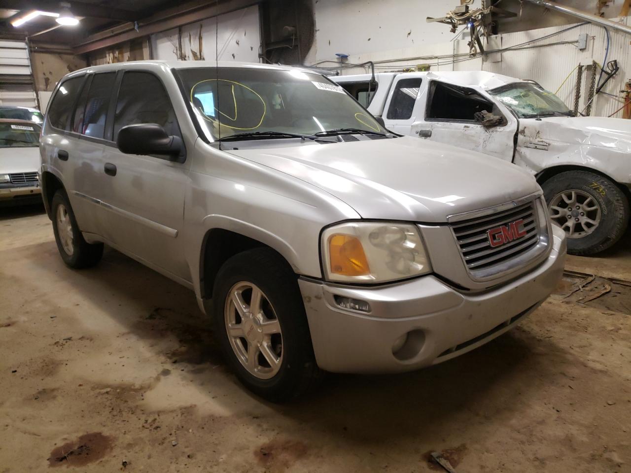 GMC ENVOY 2008 مع رقم تعريف المركبة 1GKDT13S682222381 - صورة من المزاد