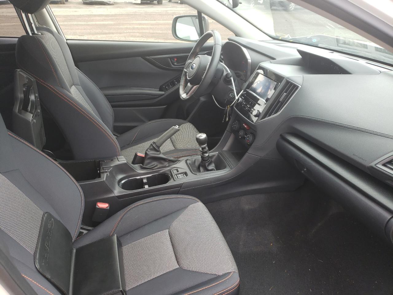 Photo 5 from auction – 2019 SUBARU CROSSTREK with VIN JF2GTACC2KG281215