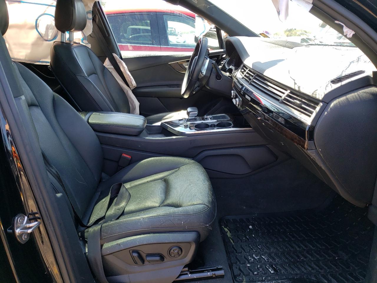 Photo 5 from auction – 2017 AUDI Q7 PRESTIG with VIN WA1VAAF76HD042796