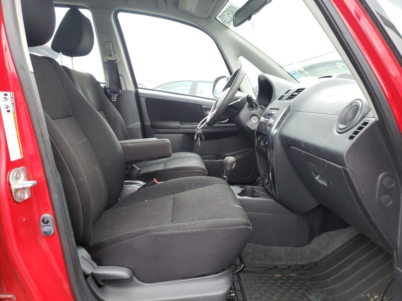 Photo 5 from auction – 2011 SUZUKI SX4 with VIN JS2YB5A35B6302103