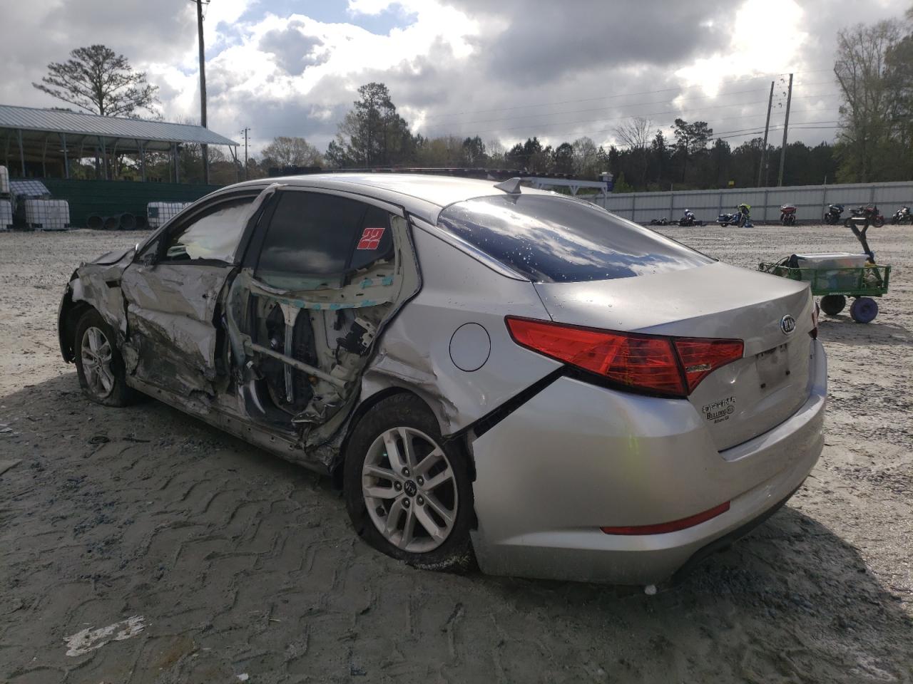 Photo 3 from auction – 2011 KIA OPTIMA LX with VIN KNAGM4A7XB5082084