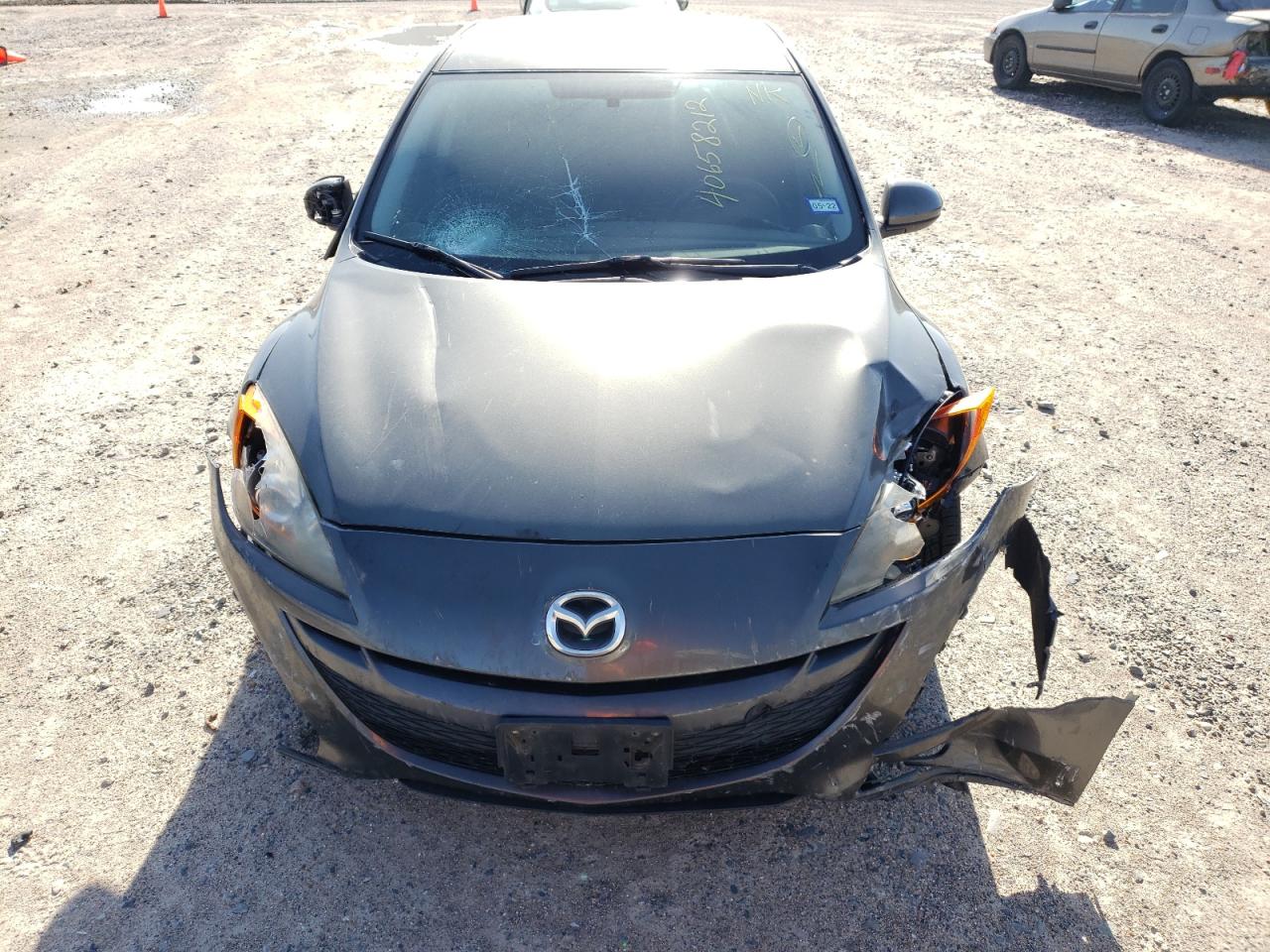 Photo 9 from auction – 2011 MAZDA 3 S with VIN JM1BL1U53B1431876