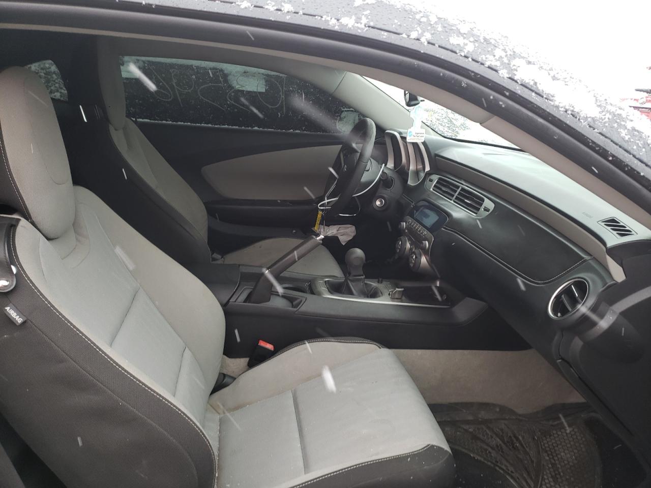 Photo 5 from auction – 2012 CHEVROLET CAMARO LS with VIN 2G1FE1E38C9191433