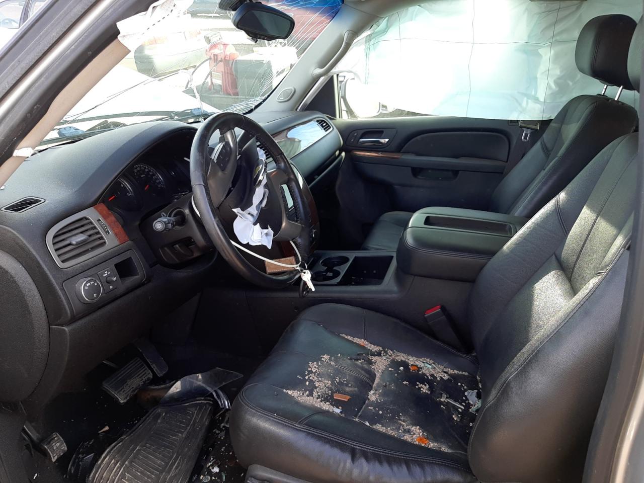 Photo 5 from auction – 2013 CHEVROLET TAHOE C150 with VIN 1GNSCBE06DR223091