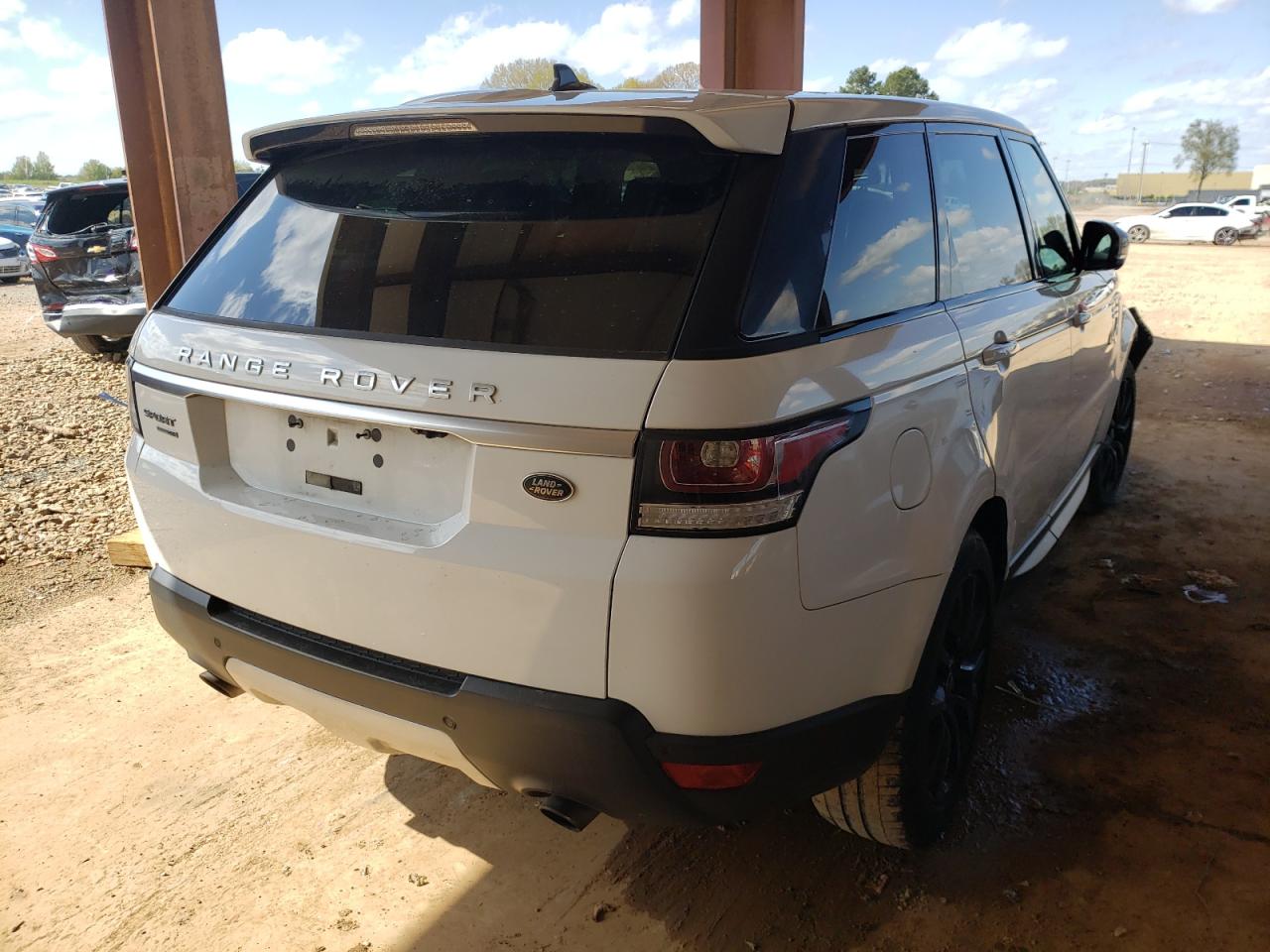 Photo 4 from auction – 2016 LAND ROVER RANGE ROVE with VIN SALWR2VFXGA636432