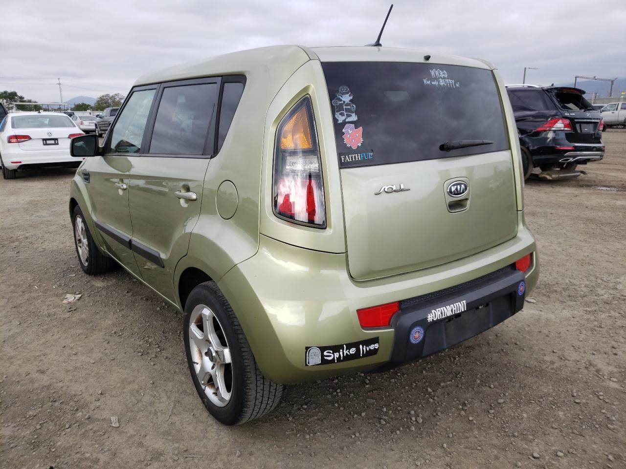 Photo 3 from auction – 2011 KIA SOUL + with VIN KNDJT2A2XB7336076