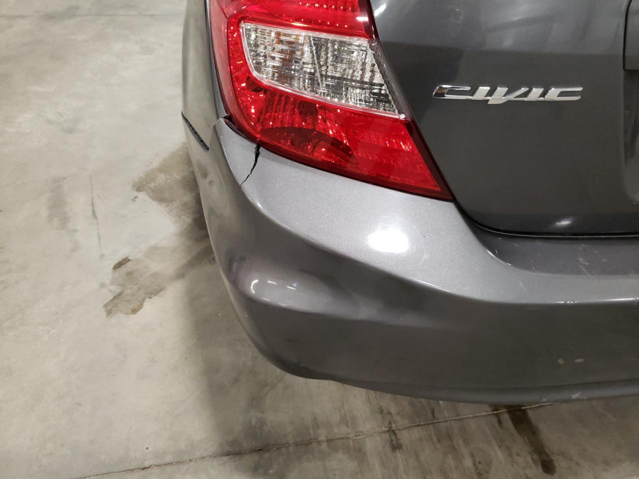 Photo 10 from auction – 2012 HONDA CIVIC LX with VIN 19XFB2F53CE310366