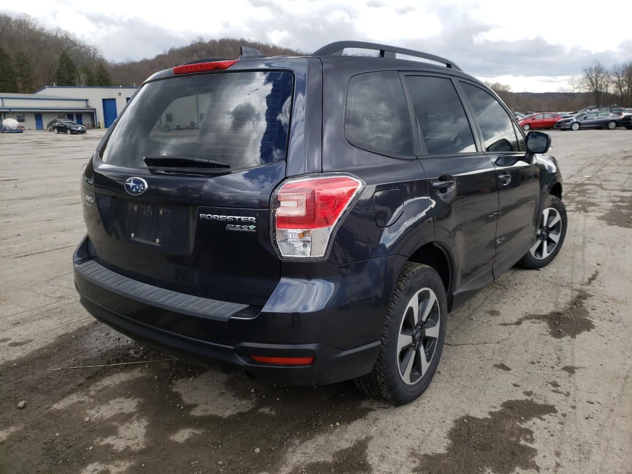 Photo 4 from auction – 2017 SUBARU FORESTER 2 with VIN JF2SJABCXHH521227