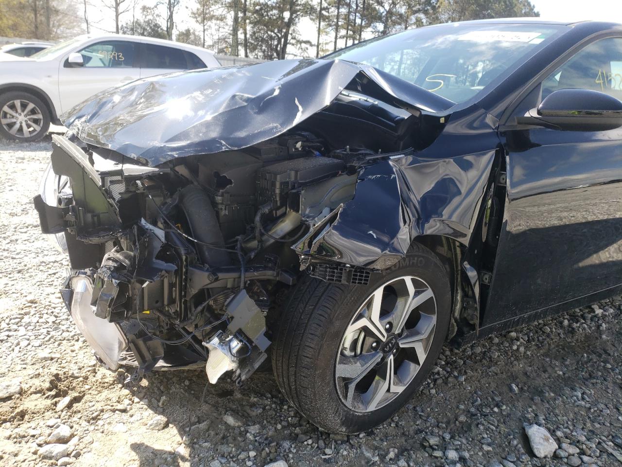 Photo 9 from auction – 2021 KIA FORTE FE with VIN 3KPF24AD9ME395760