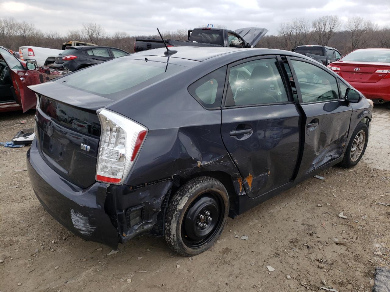 Photo 4 from auction – 2011 TOYOTA PRIUS with VIN JTDKN3DU8B1388150