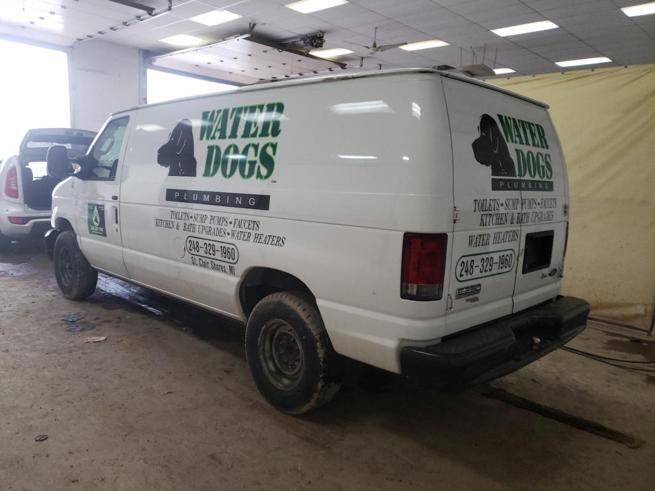 Photo 3 from auction – 2014 FORD ECONOLINE with VIN 1FTNE2EW9EDB11923