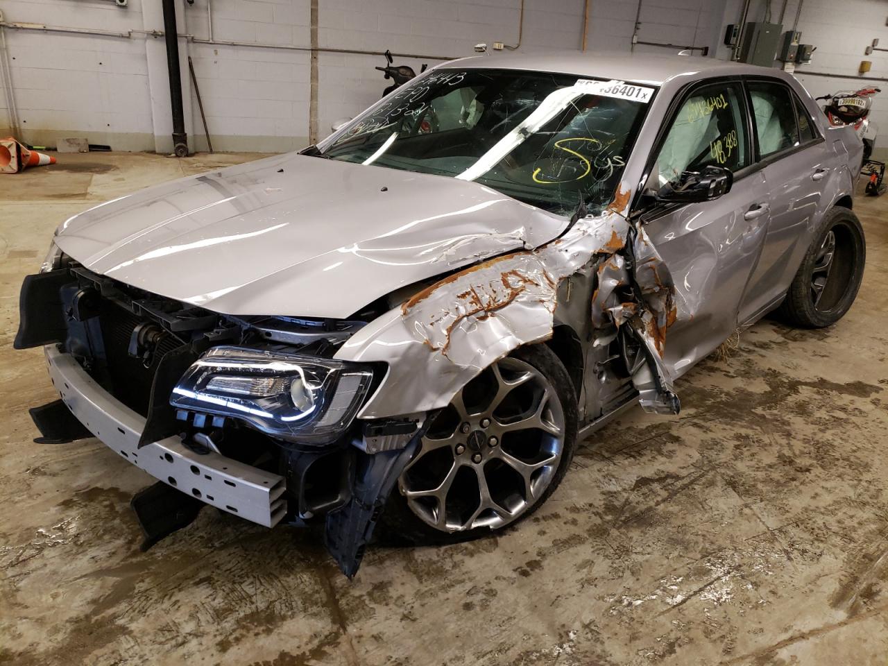 Photo 2 from auction – 2017 CHRYSLER 300 S with VIN 2C3CCABG5HH596853