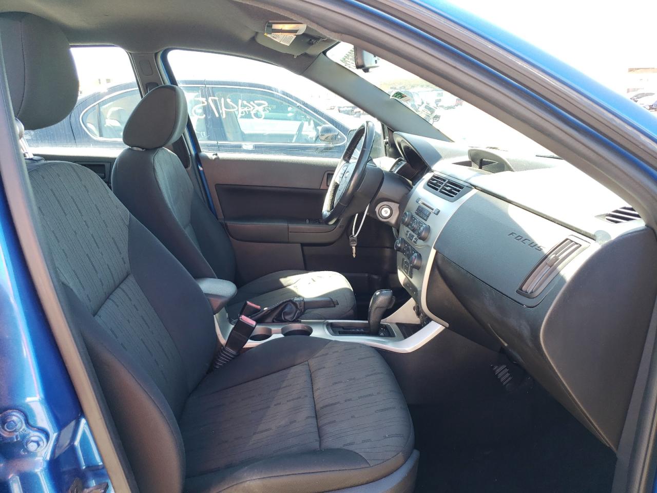 Photo 5 from auction – 2011 FORD FOCUS SE with VIN 1FAHP3FN7BW147490