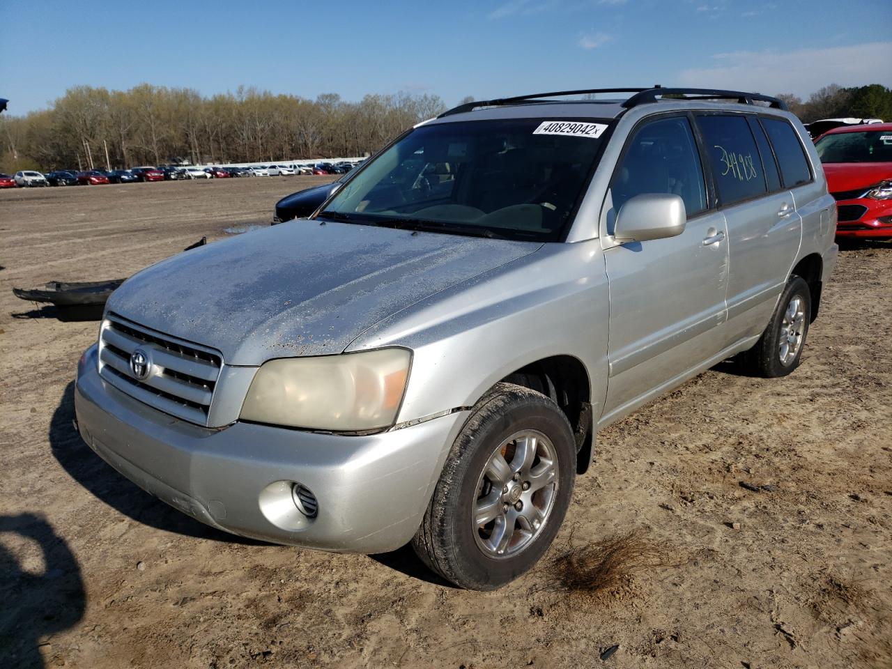 Photo 2 from auction – 2005 TOYOTA HIGHLANDER with VIN JTEEP21A250114833