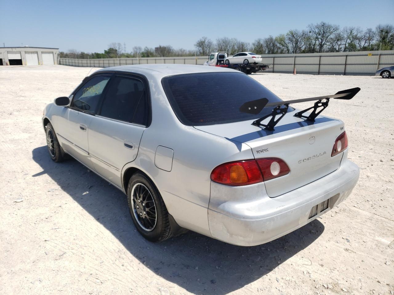 Photo 3 from auction – 2001 TOYOTA COROLLA CE with VIN 1NXBR12E71Z450733