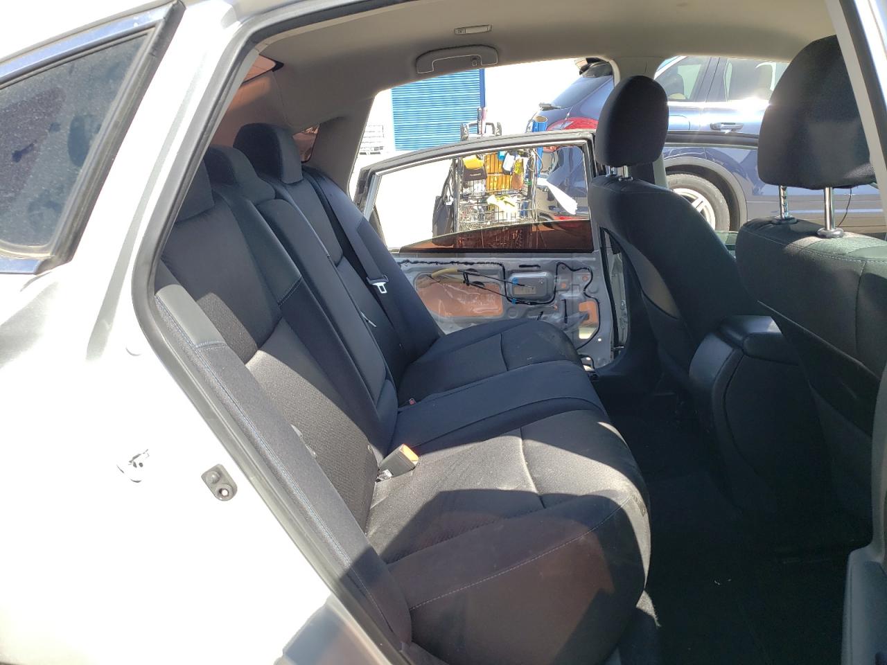 Photo 6 from auction – 2016 NISSAN ALTIMA 2.5 with VIN 1N4AL3AP2GC285470