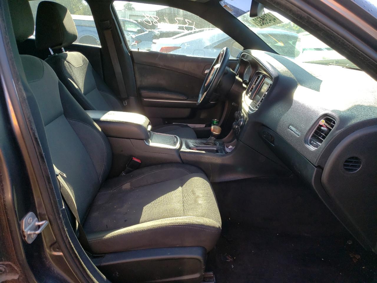 Photo 5 from auction – 2015 DODGE CHARGER SE with VIN 2C3CDXBG0FH856587